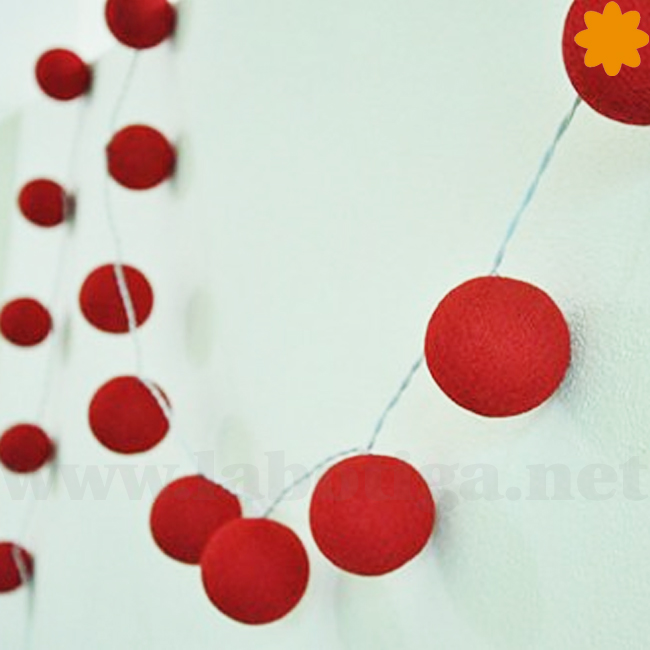 Llamativa guirnalda de bolas luminiscentes rojas «La Pasión» - Imagen 3