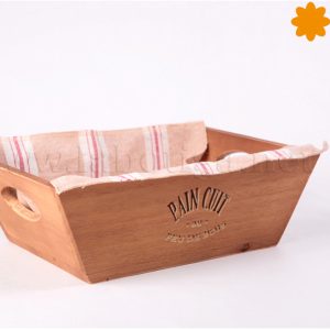 Caja de madera para guardar el pan