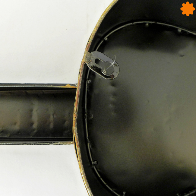 Clásica guitarra española para decorar y colgar en la pared - Imagen 3