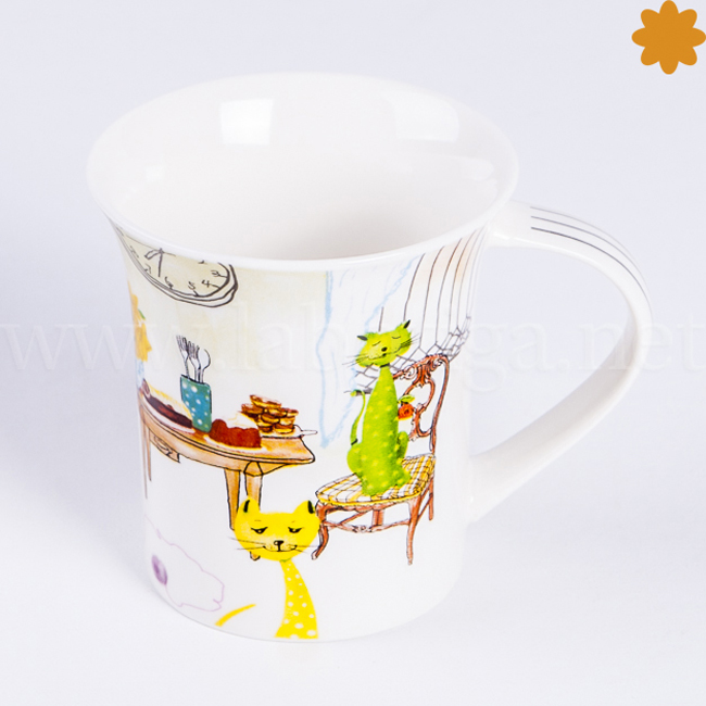 Taza  con ilustraciones de gatitos color verde realizada en cerámica - Imagen 2